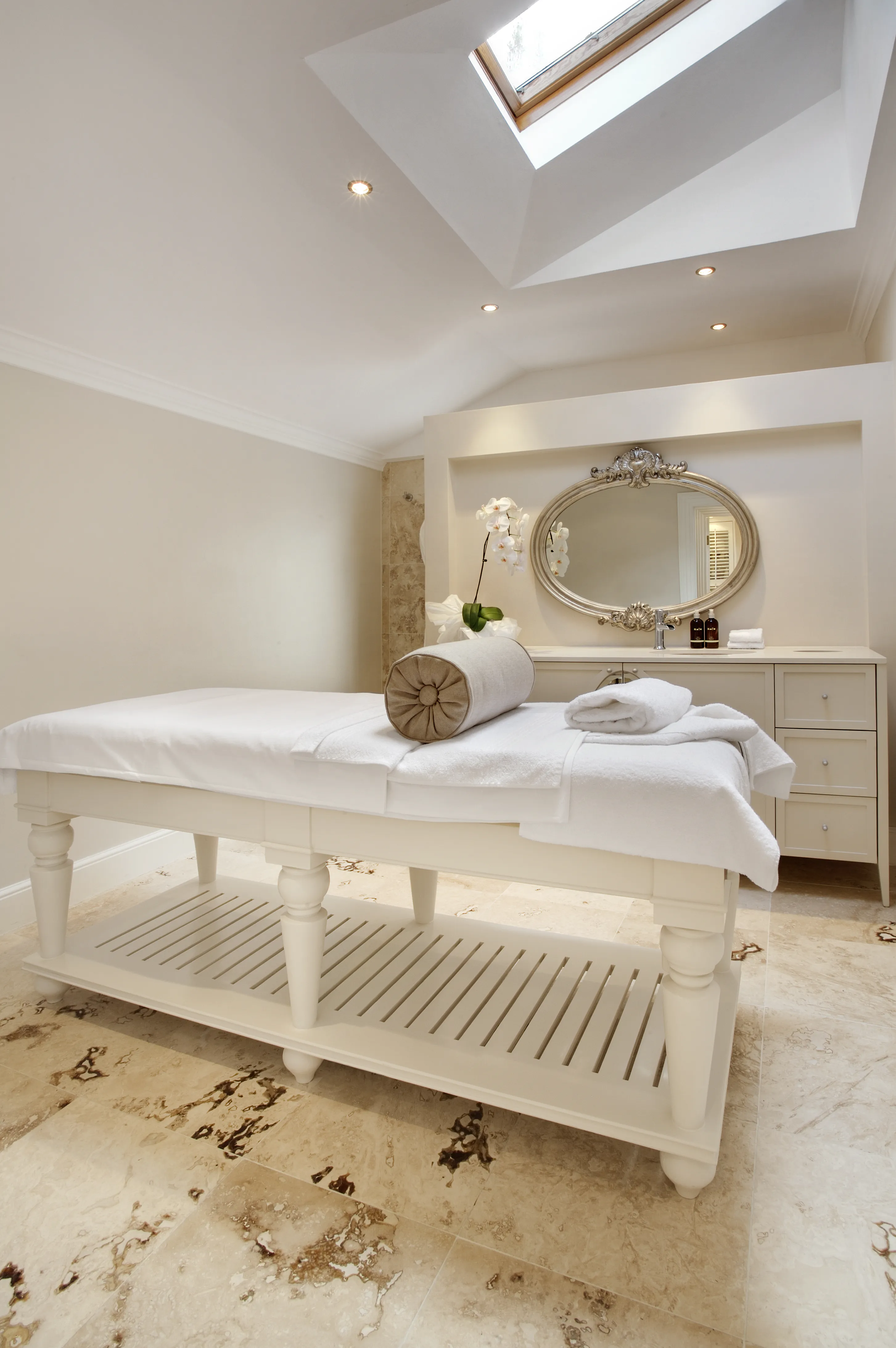 Single treatment room with skylight at Banksia Boutique Spa