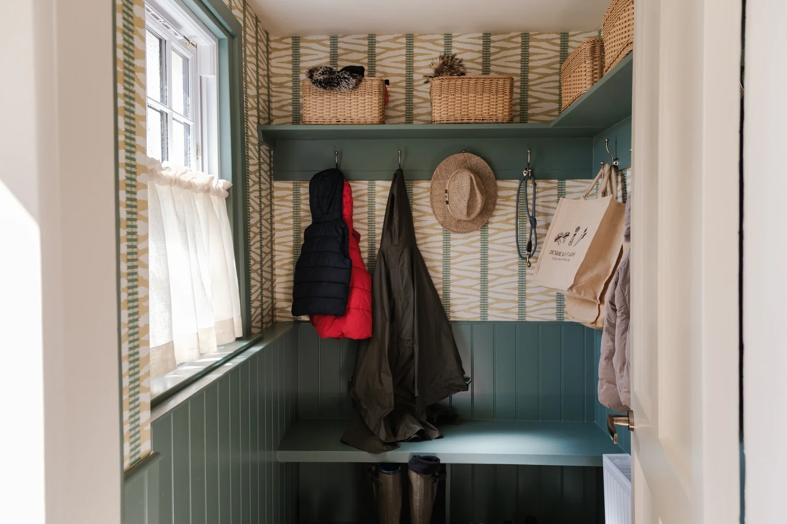 A ground-floor living space at Links Farmhouse