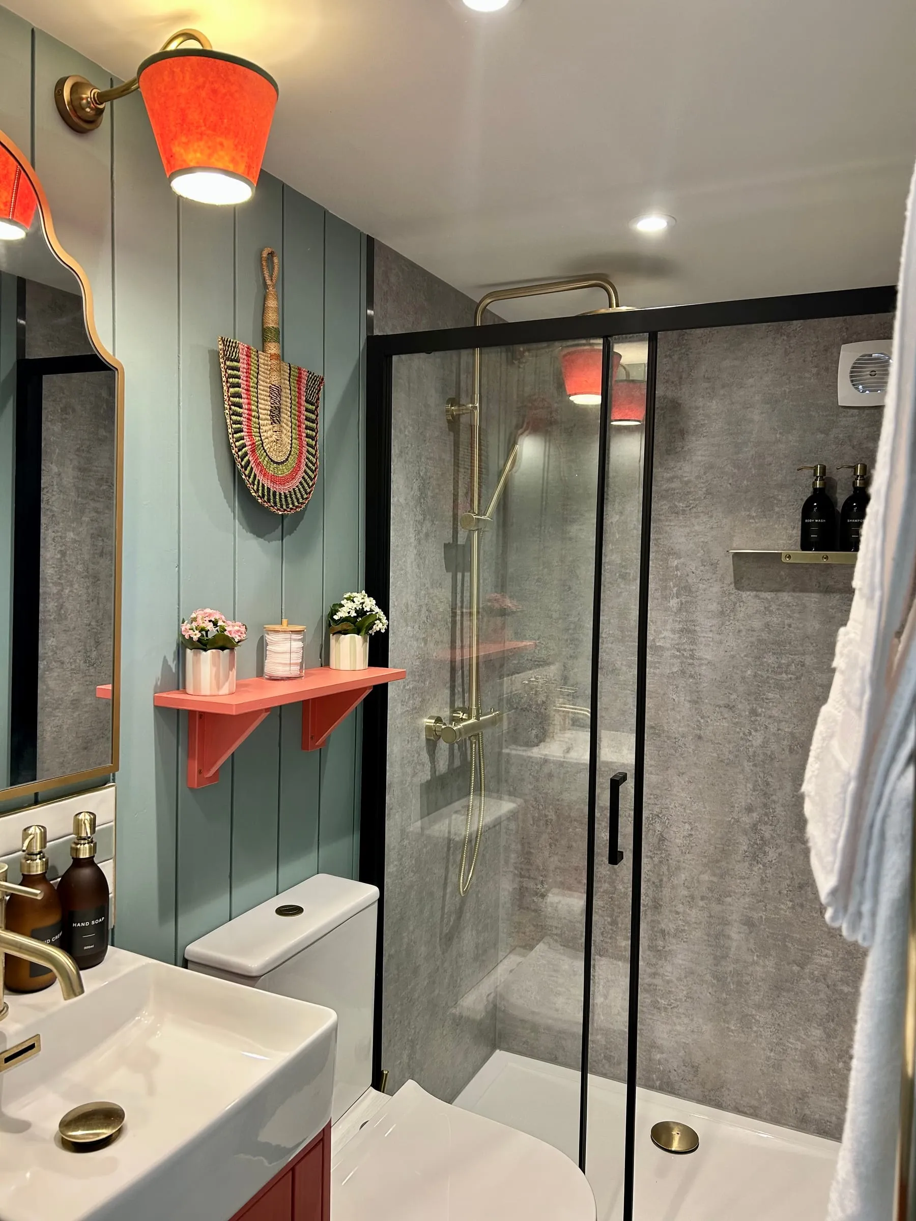 Milkwood's shower room