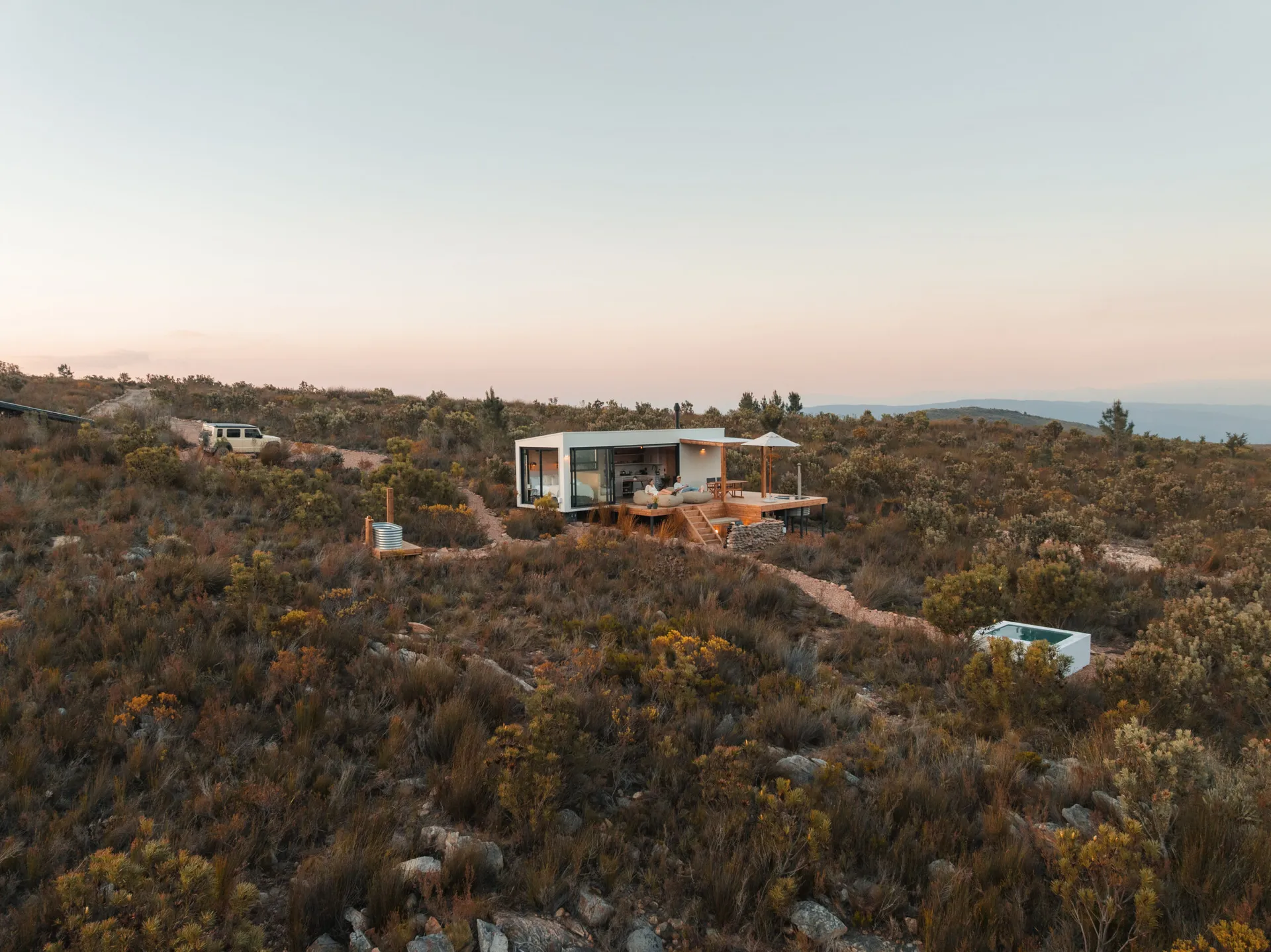 Zola Cabin gallery 1