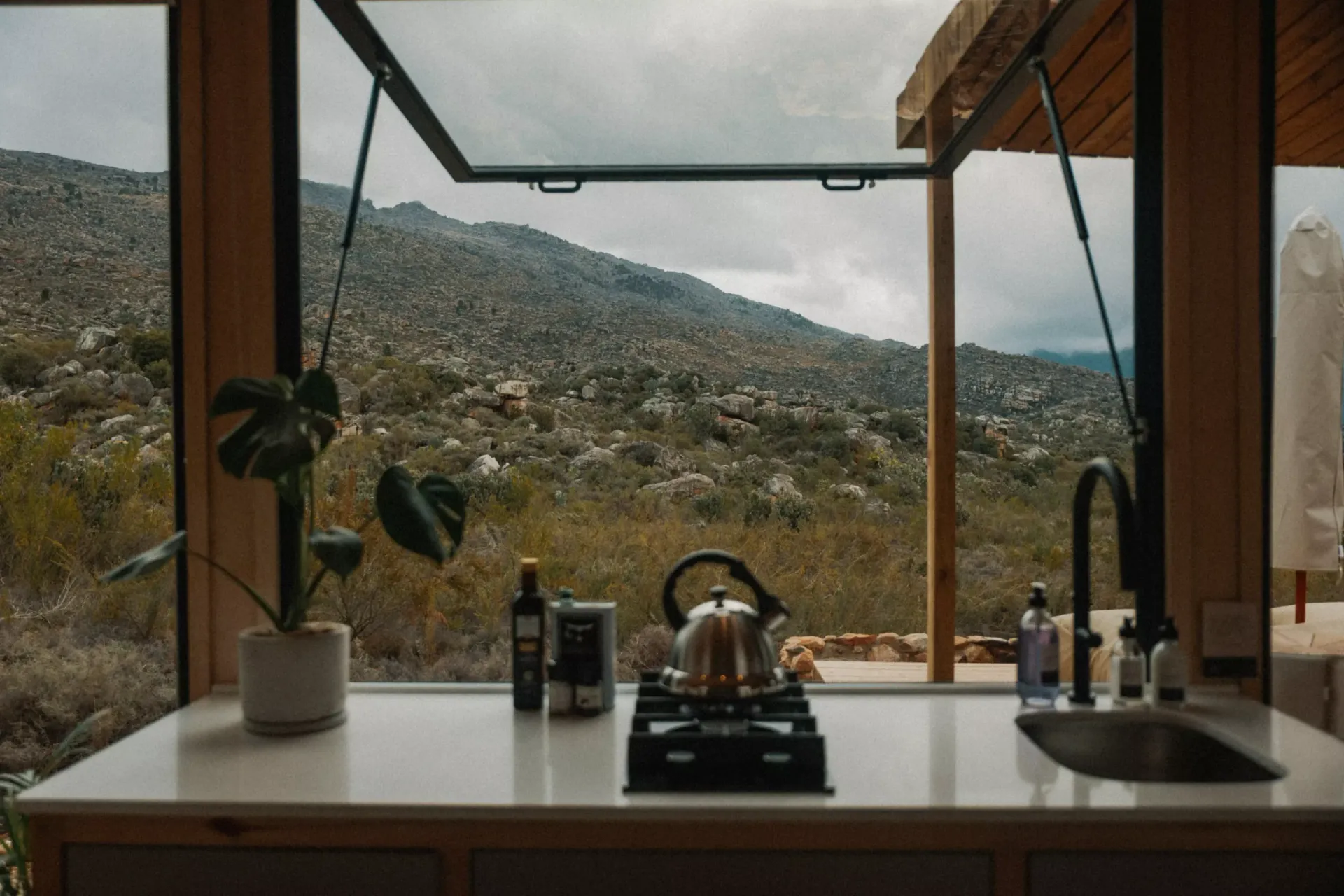 Ceci Cabin spaces