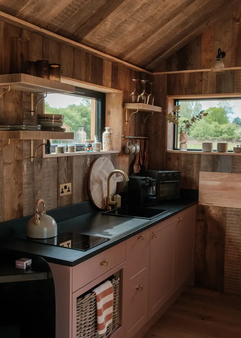 Rise cabin photography by Ula Blocksage