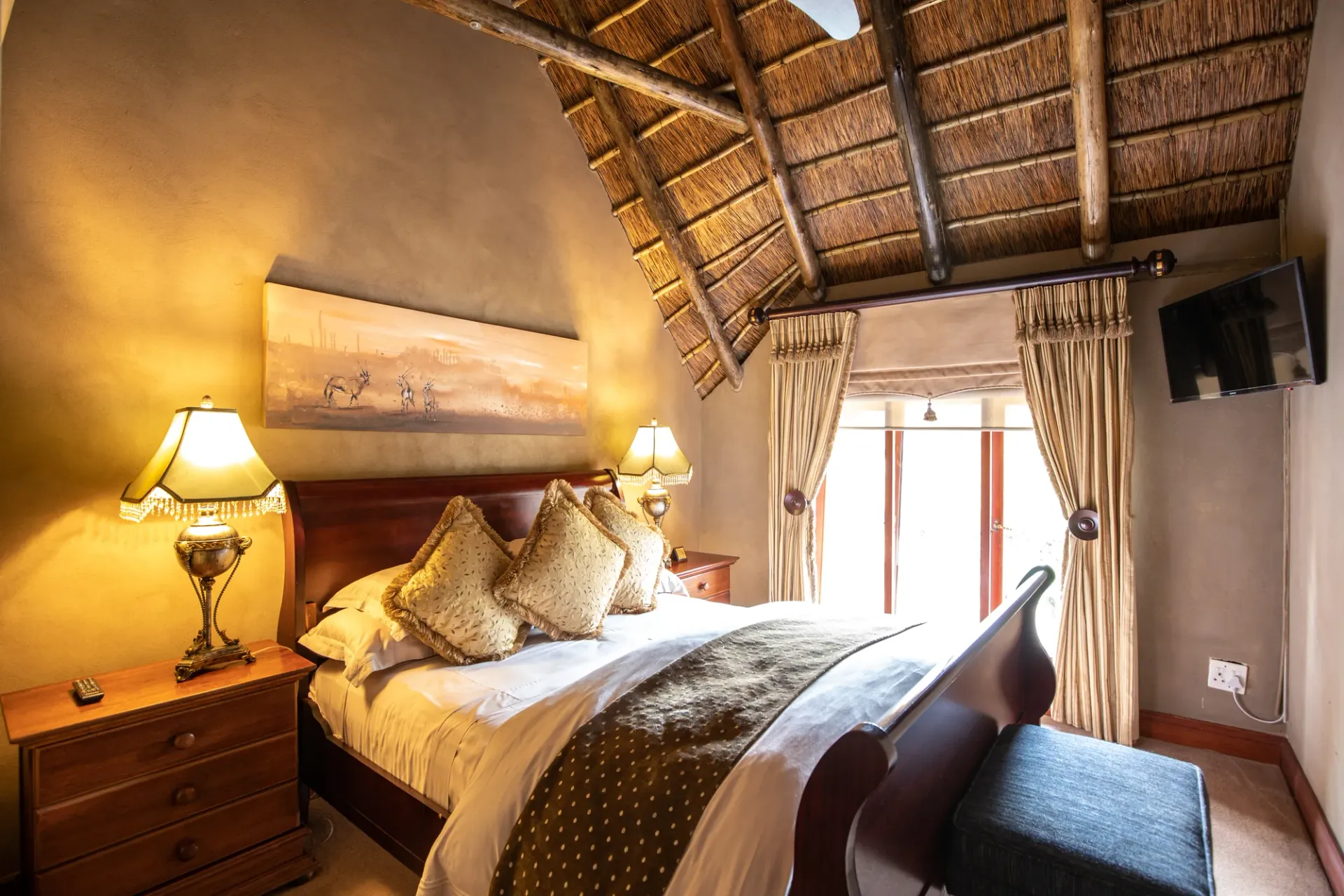 Rainbow bedroom at Wings & Water Guest Villas